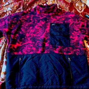 North face windbreaker